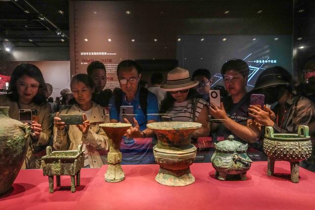 文化之都一幅壮阔图卷纵情铺展pg电子免费模拟器游戏北京：(图8)